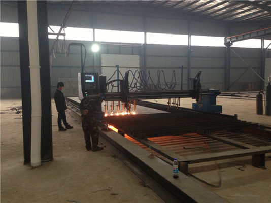 Máquina de corte da chama do CNC do combustível de Oxy para a placa de aço 50-1000mm/Min